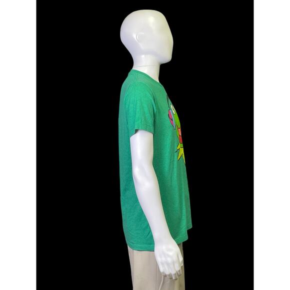 The Muppets Kermit the Frog w/ Headphones Green Graphic Retro T-Shirt Men's Sz M - Picture 3 of 9